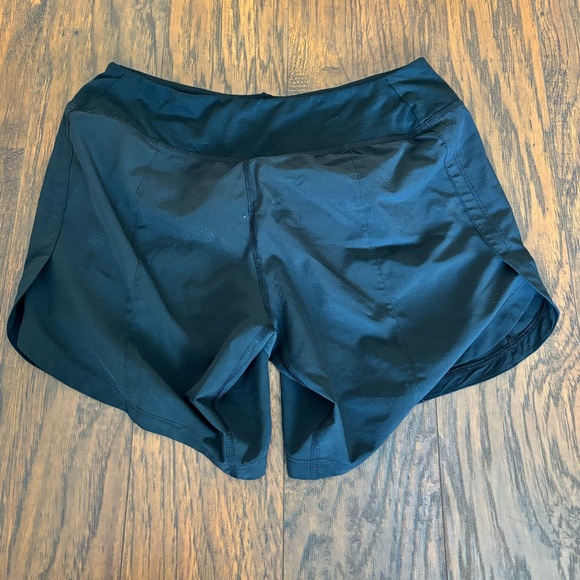 Brooks Chaser running shorts - Picture 3 of 4